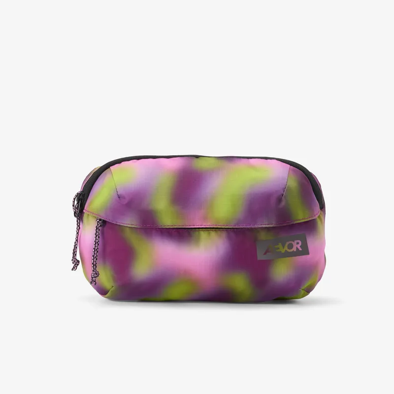 Τσάντα AEVOR Hip Bag Ease Ripstop Psychedelic Slush 2 l