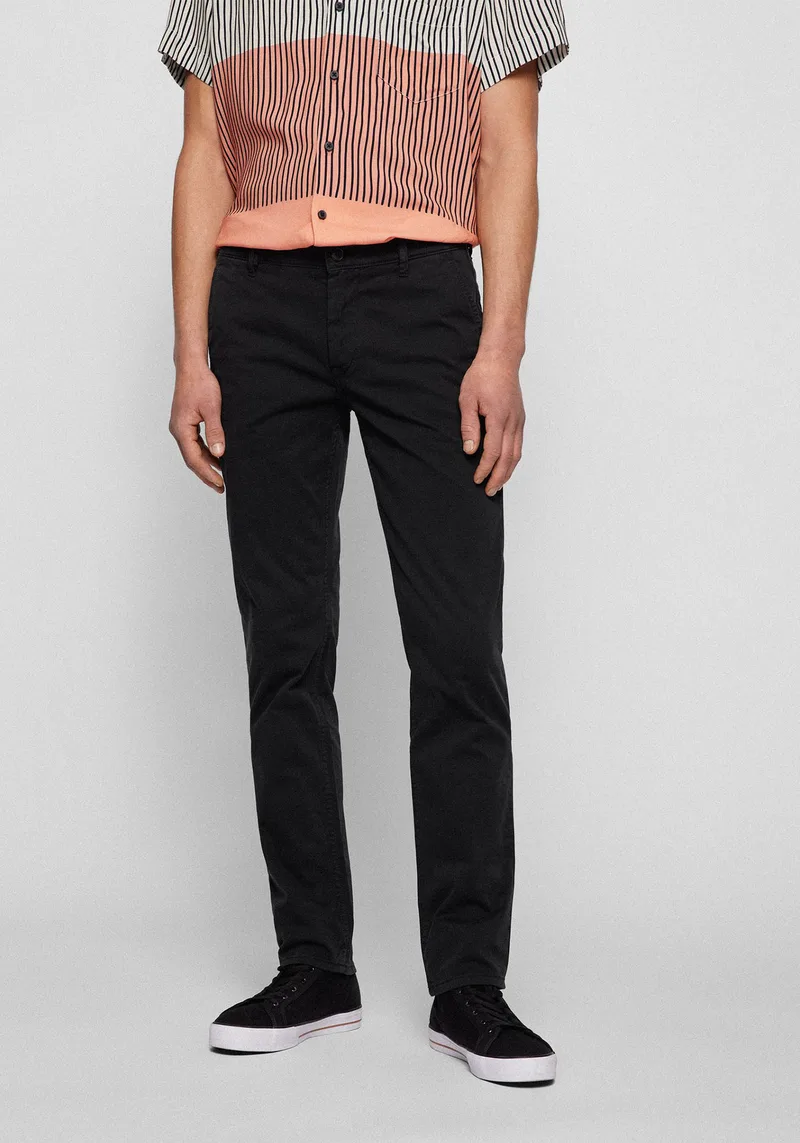 BOSS Υφασμάτινο Παντελόνι της σειράς Schino Slim D - 50470813 001 Black