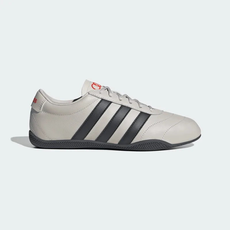 adidas sportswear W Grand Court Lo Audi Revolut F1 Team (9000274636_93765)