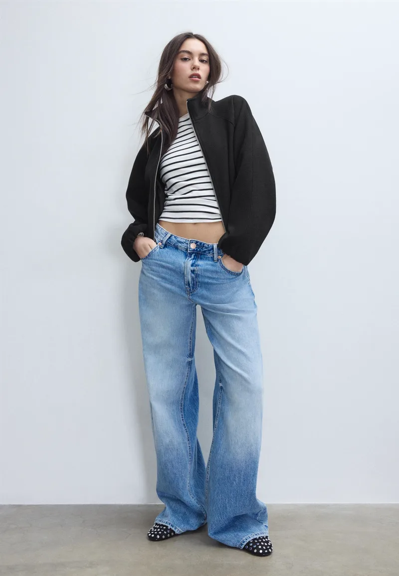 Stradivarius Bomber Τζάκετ Τύπου Μπαλούν Με Απαλή Υφή Μαύρο Xs