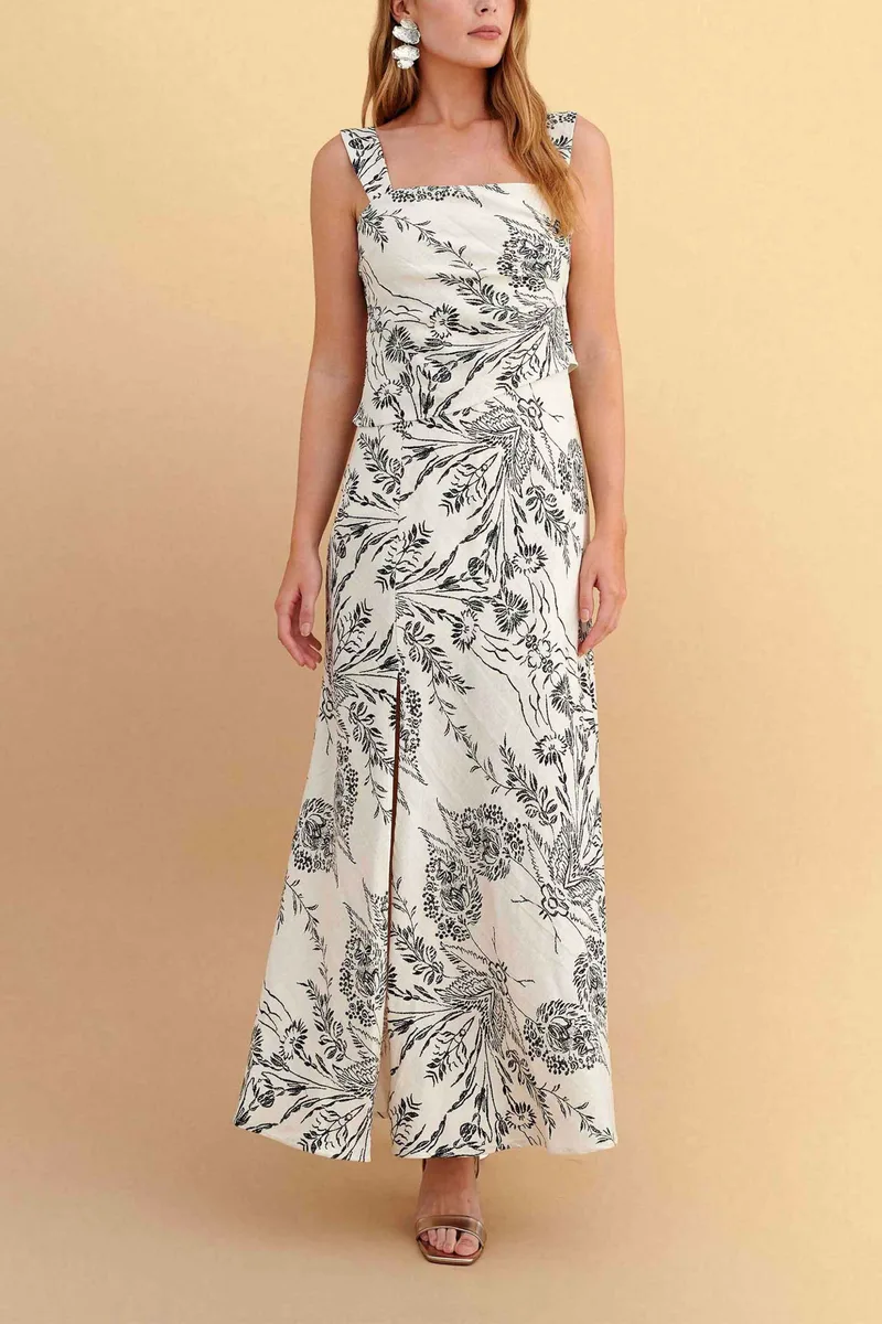 Attrativo γυναικείo maxi αμάνικο φόρεμα με floral print και σκίσιμο - 91083761 Μπεζ