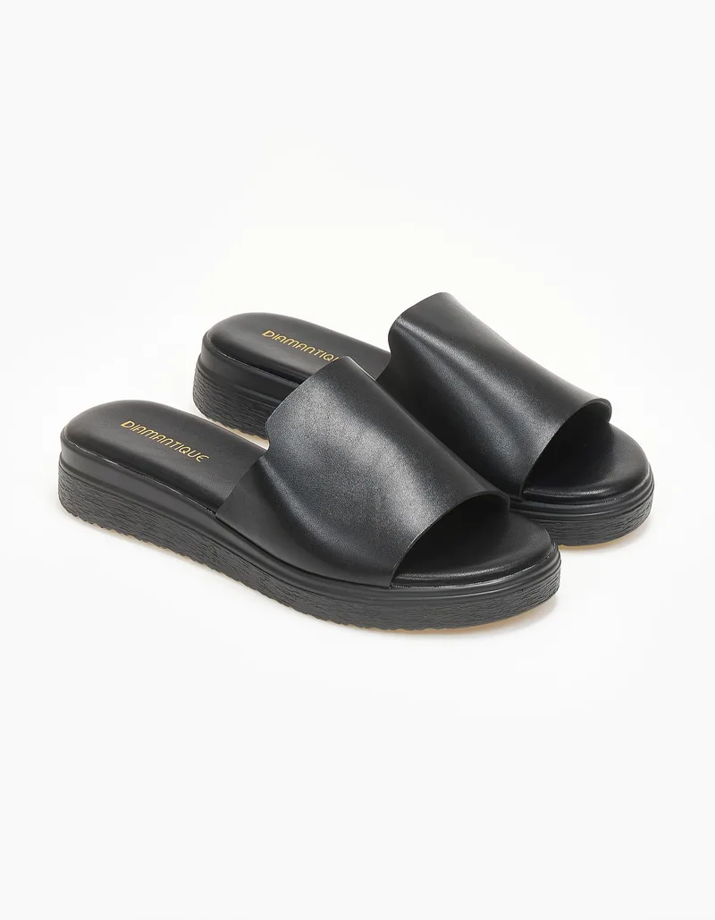 Γυναικεία flatform με φάσα - Μαύρο