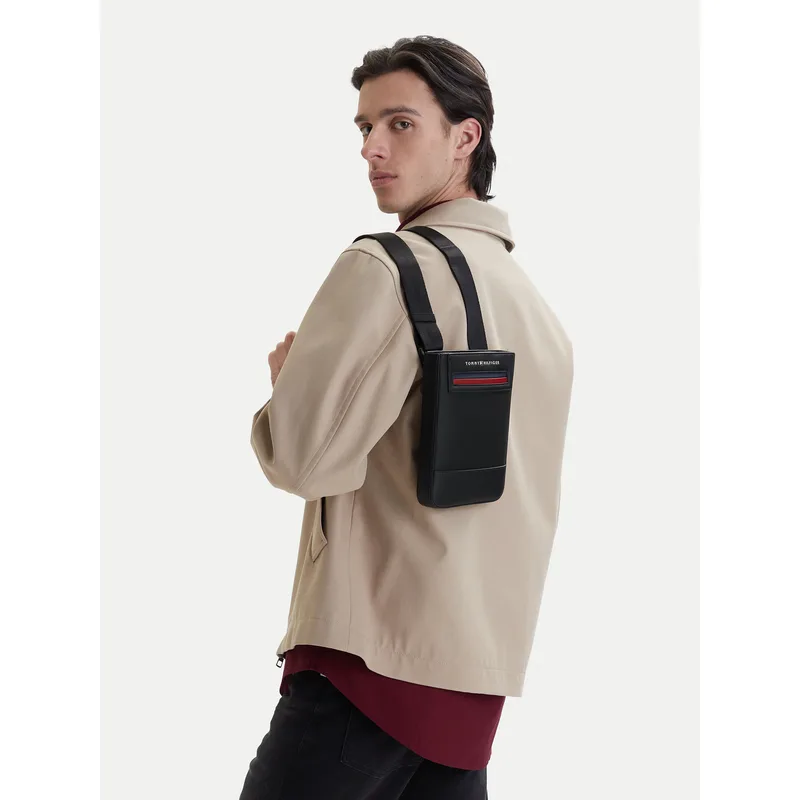 Τσαντάκι Tommy Hilfiger Th Foundation Mini Crossover AM0AM14157 Μαύρο
