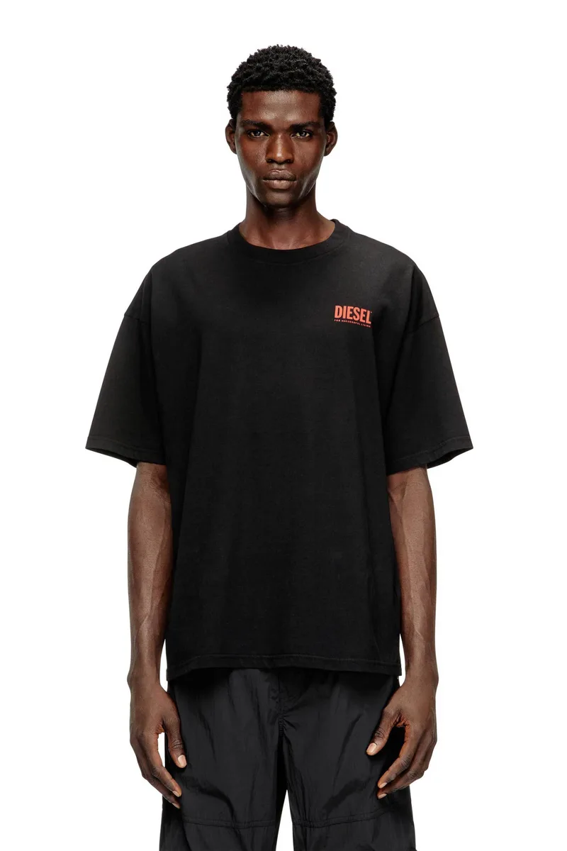 Diesel ανδρικό T-shirt με λογότυπο Relaxed Fit "T-Boxt-Bisk" - S26A200360EPCA Μαύρο