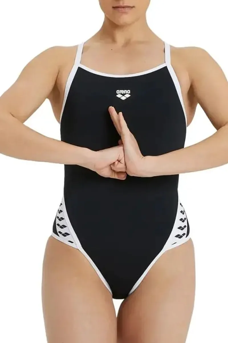 Μαγιό Ολόσωμο Arena Icons Super Fly 005036-501 Γυναικείο