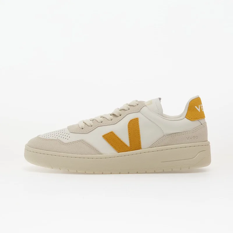 Sneakers Veja V-90 White/ Safran EUR 41