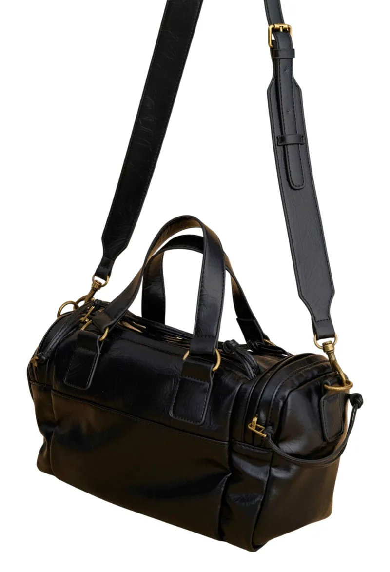Τσάντα Χειρός Attrattivo Με Δερμάτινη Όψη 9T23445-BLACK Γυναικείο