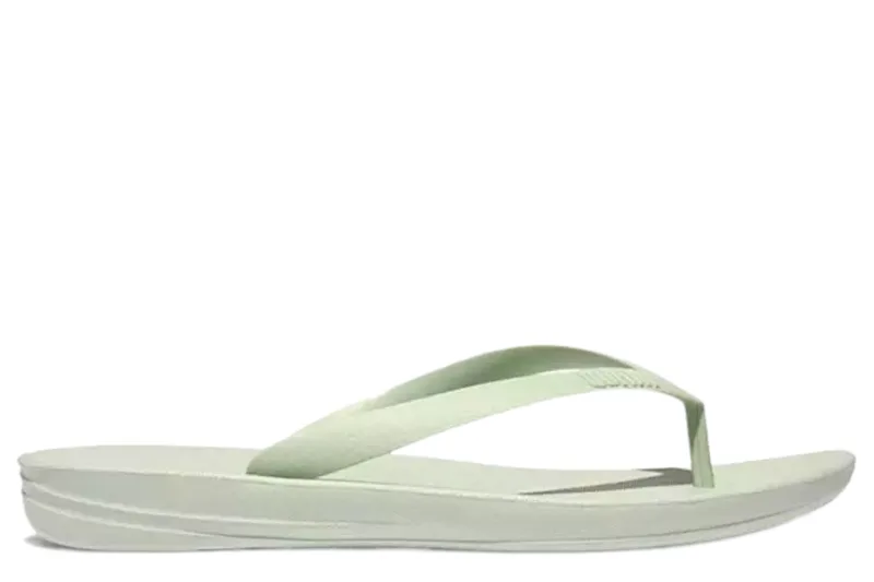Σαγιονάρες Fitflop Iqushion E54-B10-SAGEBRUSH Γυναικείο