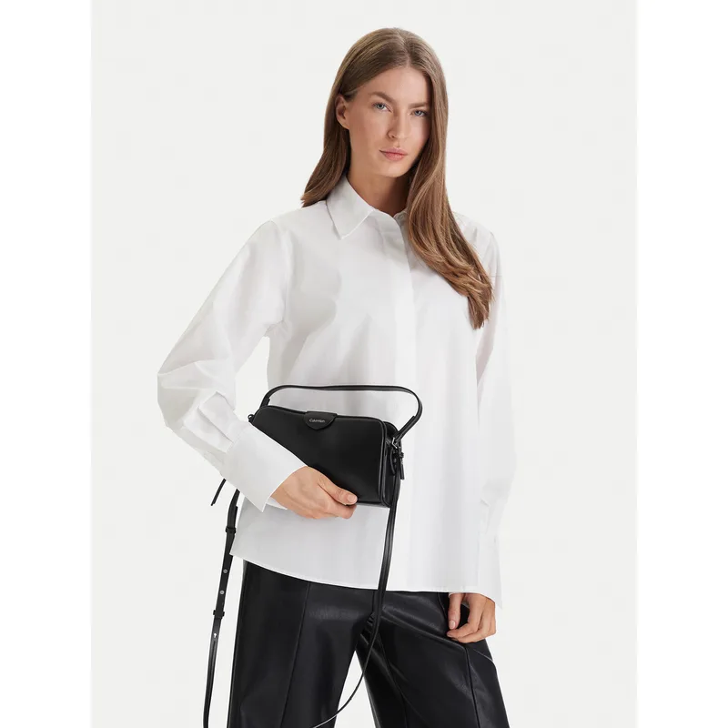 Τσάντα Calvin Klein Emblem Trio Top Handle Camera Ba LV04F3370G Μαύρο