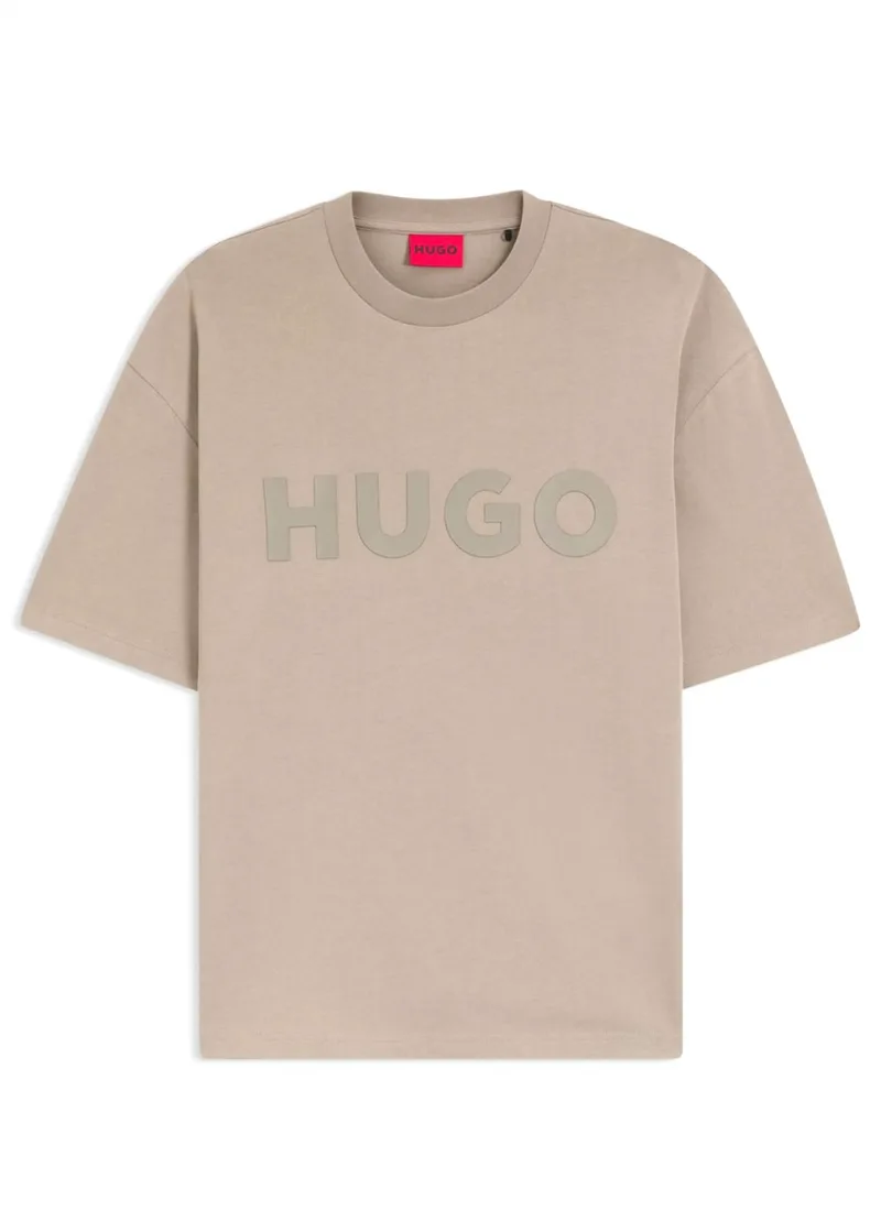ΑΝΔΡΙΚΟ T-SHIRT HUGO DULIVIO ΚΟΝΤΟΜΑΝΙΚΟ ΜΕ ΤΥΠΩΜΑ ΑΝΟΙΧΤΟ ΚΑΦΕ