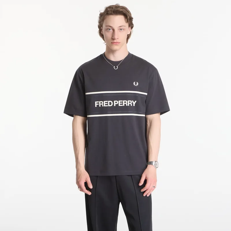 T-shirt Fred Perry Fred Perry Graphic T-Shirt Black M