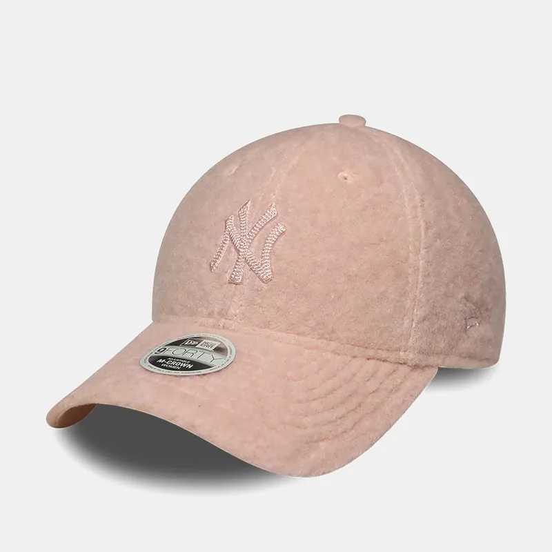NEW ERA WOMEN'S NEW YORK YANKEES MLB WINTER BORG 9FORTY M-CROWN ADJUSTABLE CAP ΡΟΖ