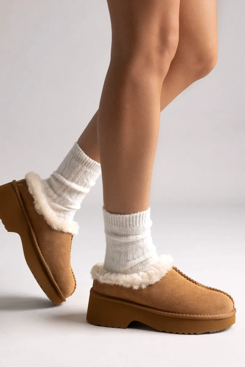 KELARA Winter Slippers Warm Lining - K51301 - Camel Suede