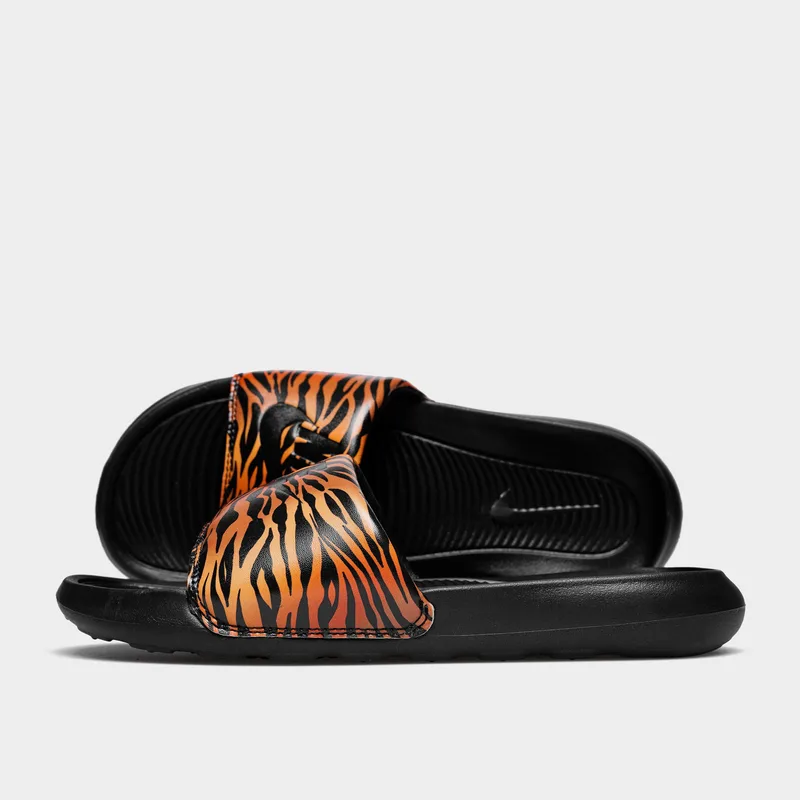 Nike Victori Print Γυναικεία Slides (9000108080_1470)