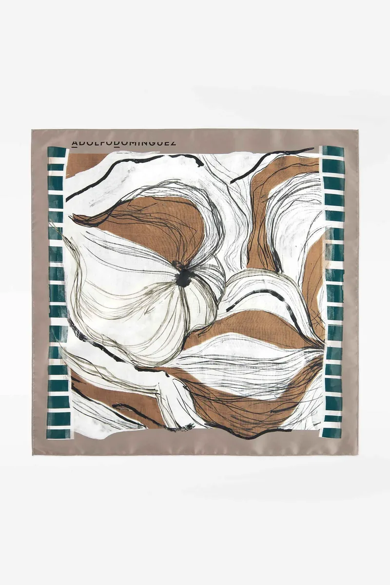 Adolfo Domínguez γυναικείο φουλάρι με all-over print - 244071648 Καμηλό