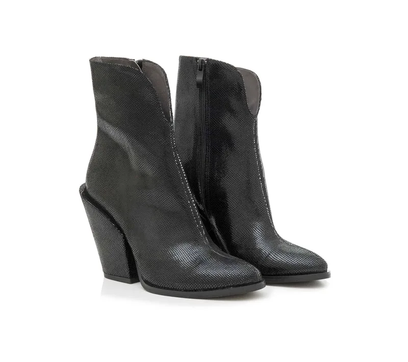 Δερμάτινα Μποτάκια Art 19FW101 Black