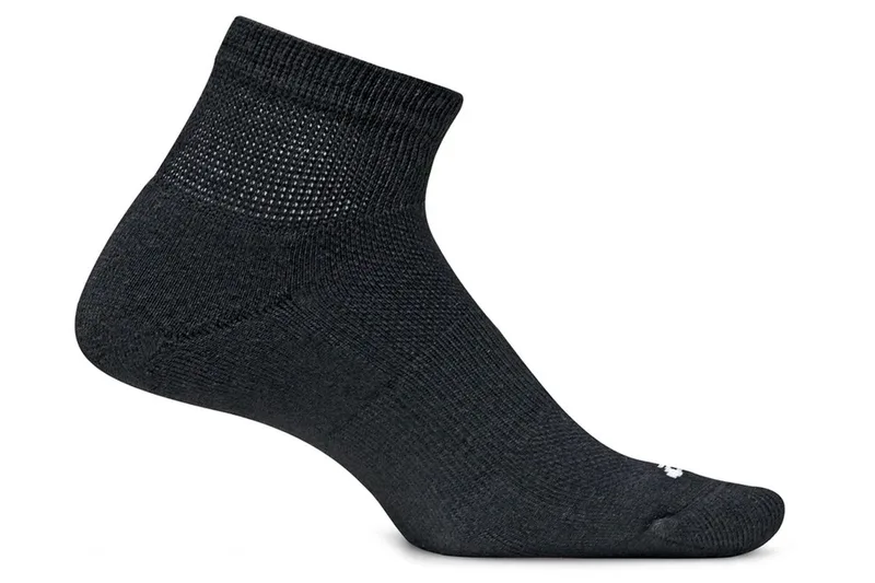Κάλτσες Feetures Therapeutic Light Cushion F200301-BLACK