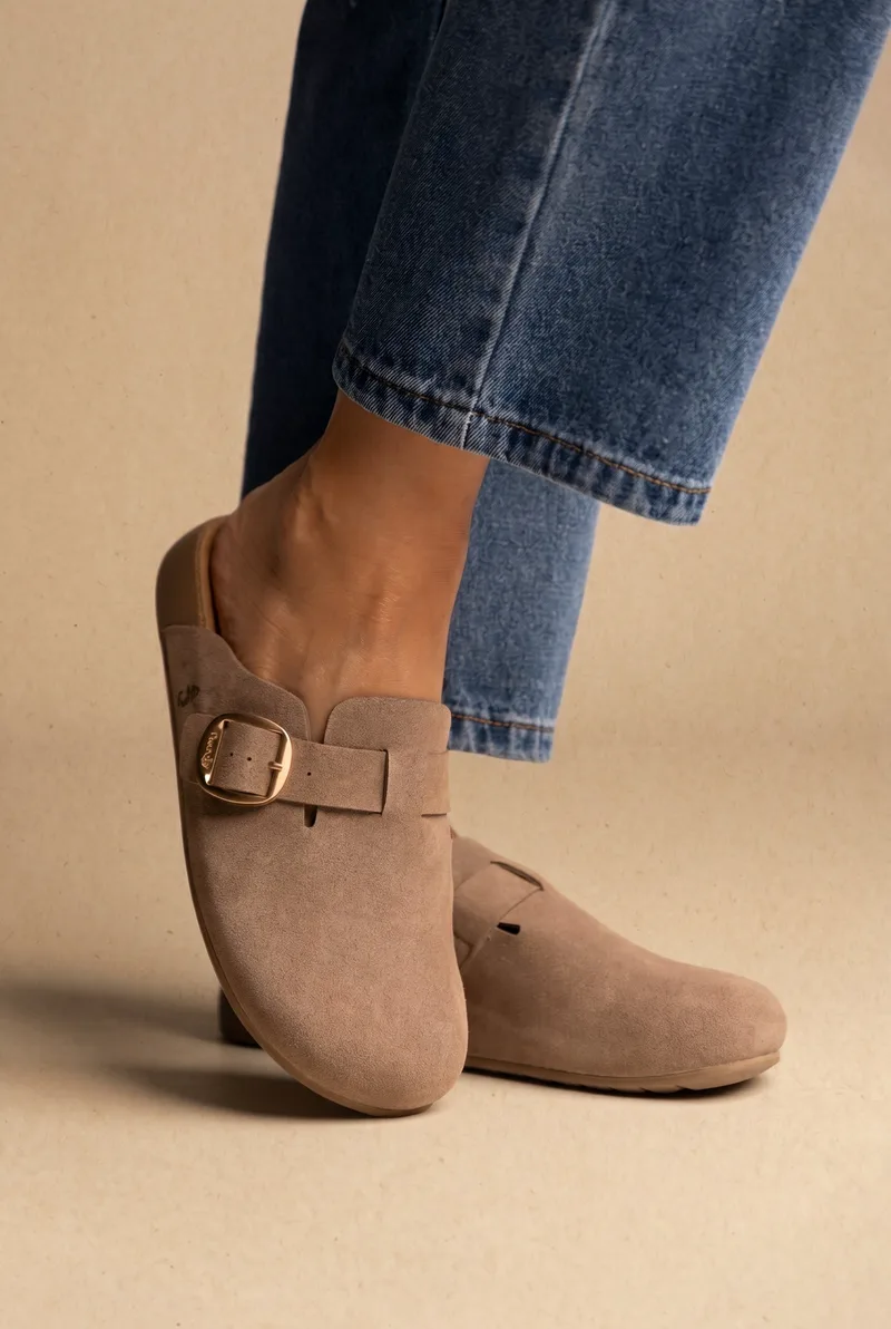 FANTASY SANDALS Clogs με αγκράφα - ECO 010 - Taupe Σουέτ