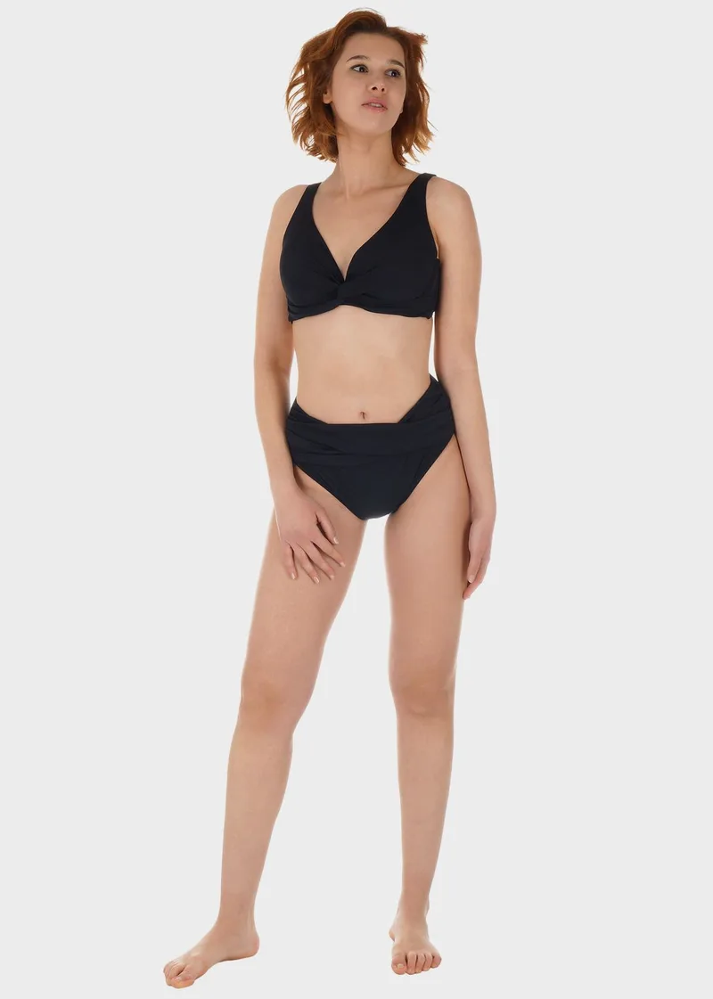 Γυναικείο σετ μαγιό bikini αποσπώμενη επένδυση slip ψηλόμεσο κανονική γραμμή.Καλύπτει D CUP ΜΑΥΡΟ