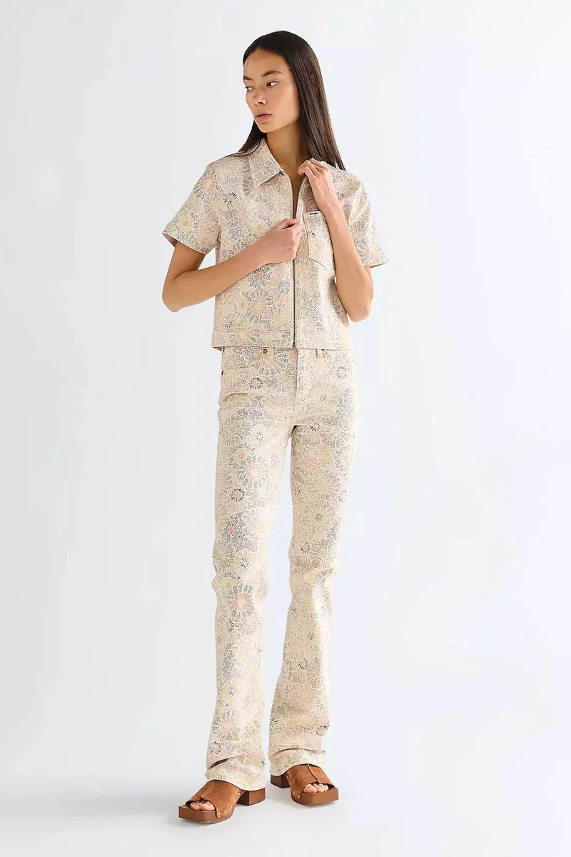 Wrangler® γυναικείο τζιν παντελόνι πεντάτσεπο με floral print Bootcut Fit - 112378169 Μπεζ