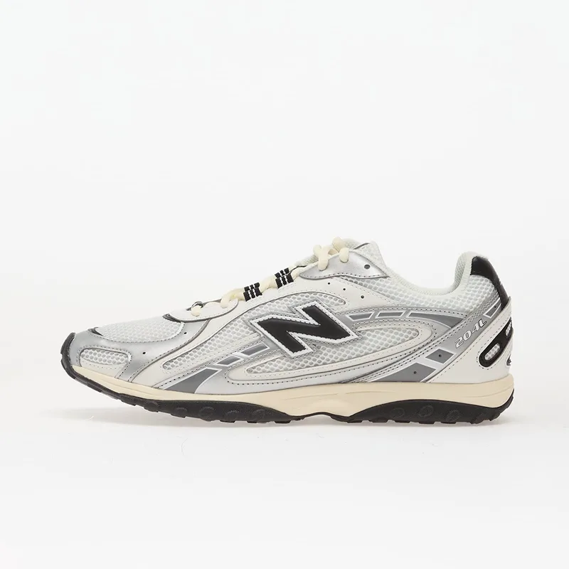 Sneakers New Balance 204L Silver Metallic EUR 40