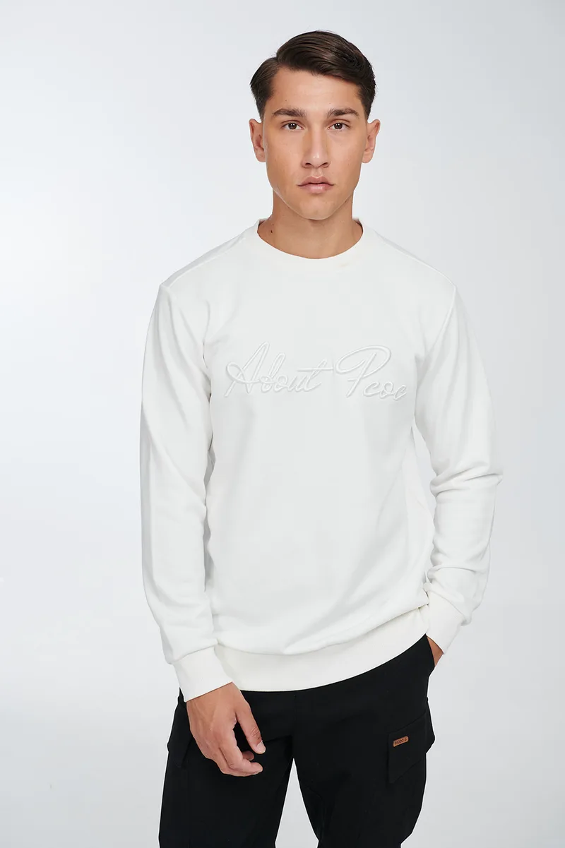 Off white φούτερ με ανάγλυφο κέντημα στο στήθος