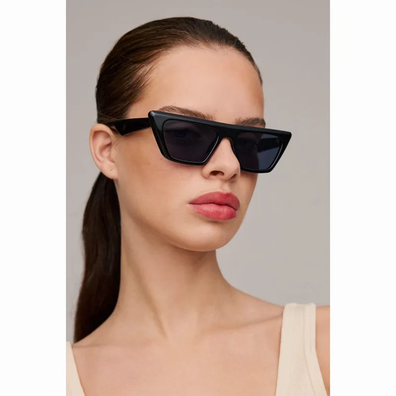 AV Sunglasses – Sarina Black