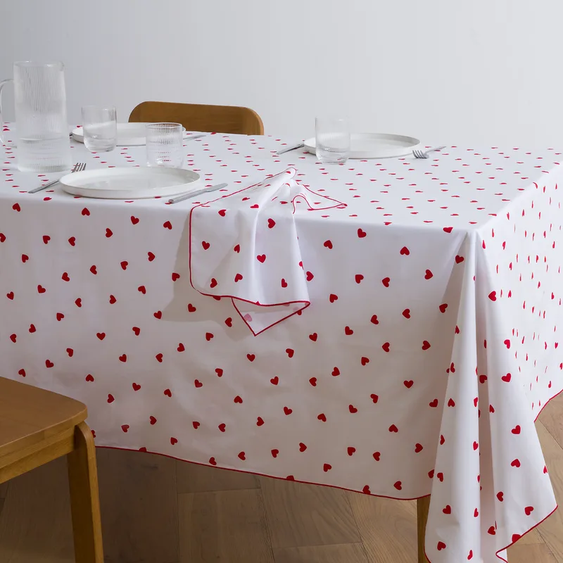 Τραπεζομάντηλο βαμβακερό με καρδιές 150x150 cm