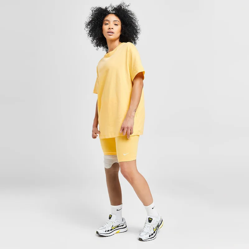Nike Sportswear Essential Γυναικείο Biker Σορτς (9000128960_45463)