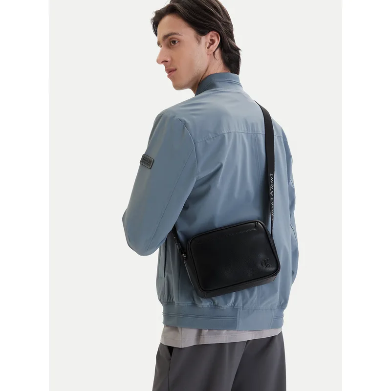 Τσαντάκι Calvin Klein Webbing Strap Camera Bag LV04D3129G Μαύρο