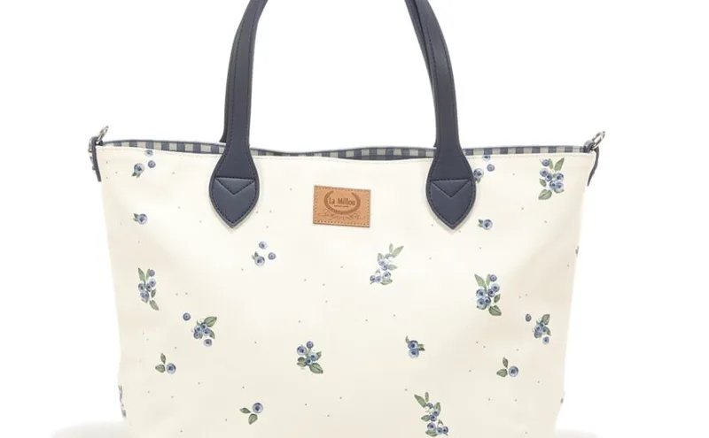Mommy’s Bag Country Berry