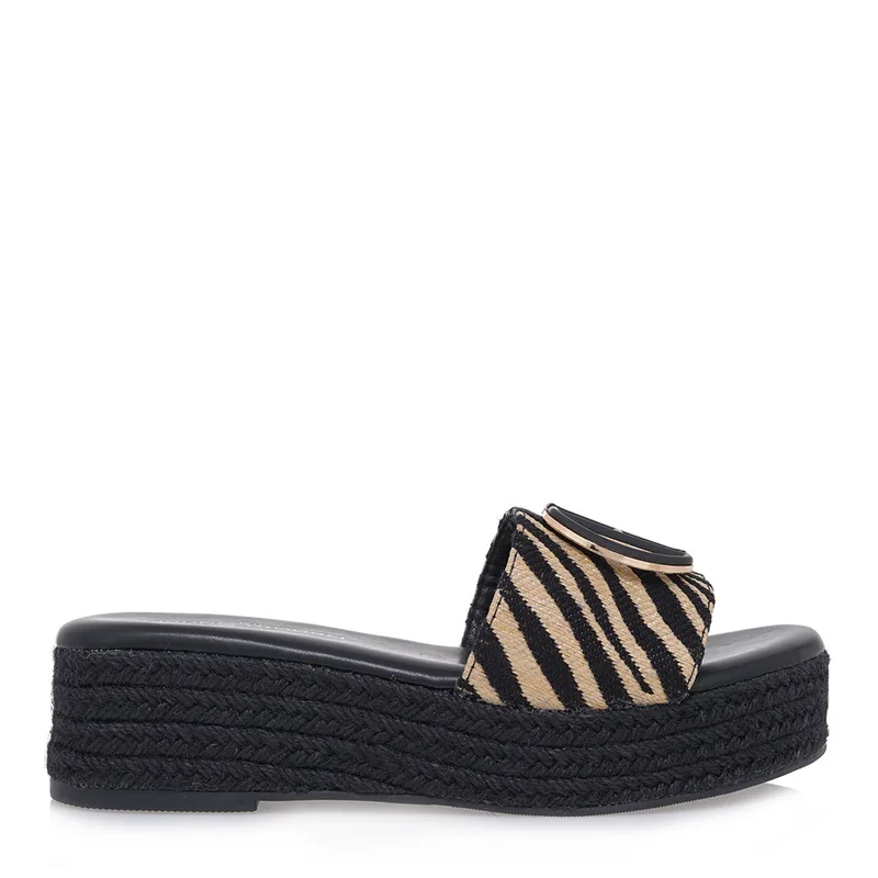 FLATFORMS σχέδιο: U439W6292