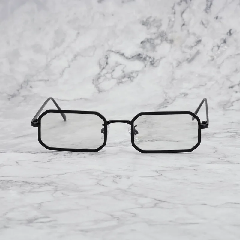 MURPHY 47EP10M - MURPHY - MATT BLACK - GRAY PHOTOCHROMIC Sunglasses | Matt Black - Gray (Photochromic) | Matt Black - Gray (Photochromic) Shades | Explicit Poets Sunglasses