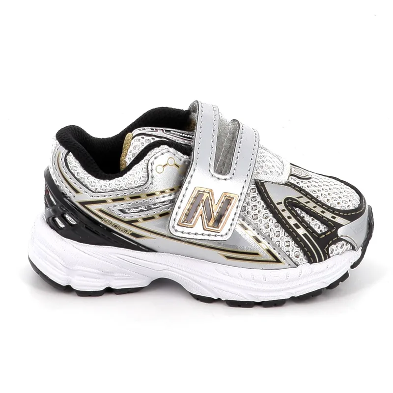 Παιδικό Αθλητικό Παπούτσι για Αγόρι New Balance 1906 Χρώματος Ασημί IV1906RA
