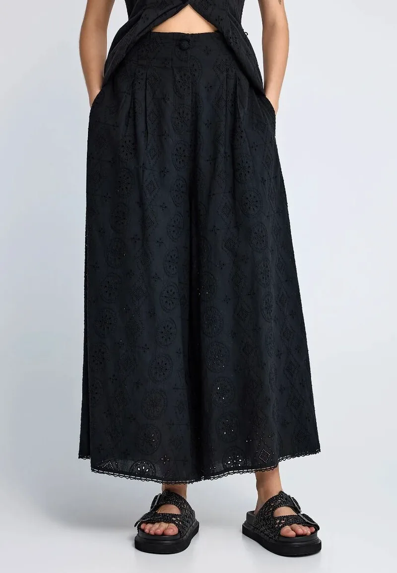 Funky Buddha Γυναικεία Relaxed Fit Παντελόνα από Βαμβάκι FBL013-121-02 Μαύρο