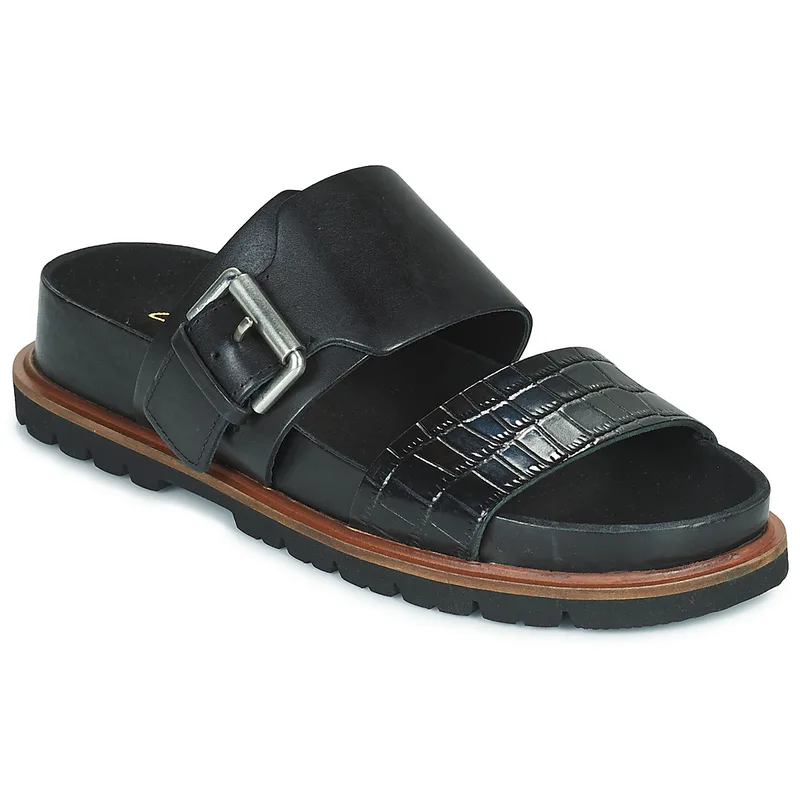 Σανδάλια χωρίς τακούνι Clarks ORIANNA SUN