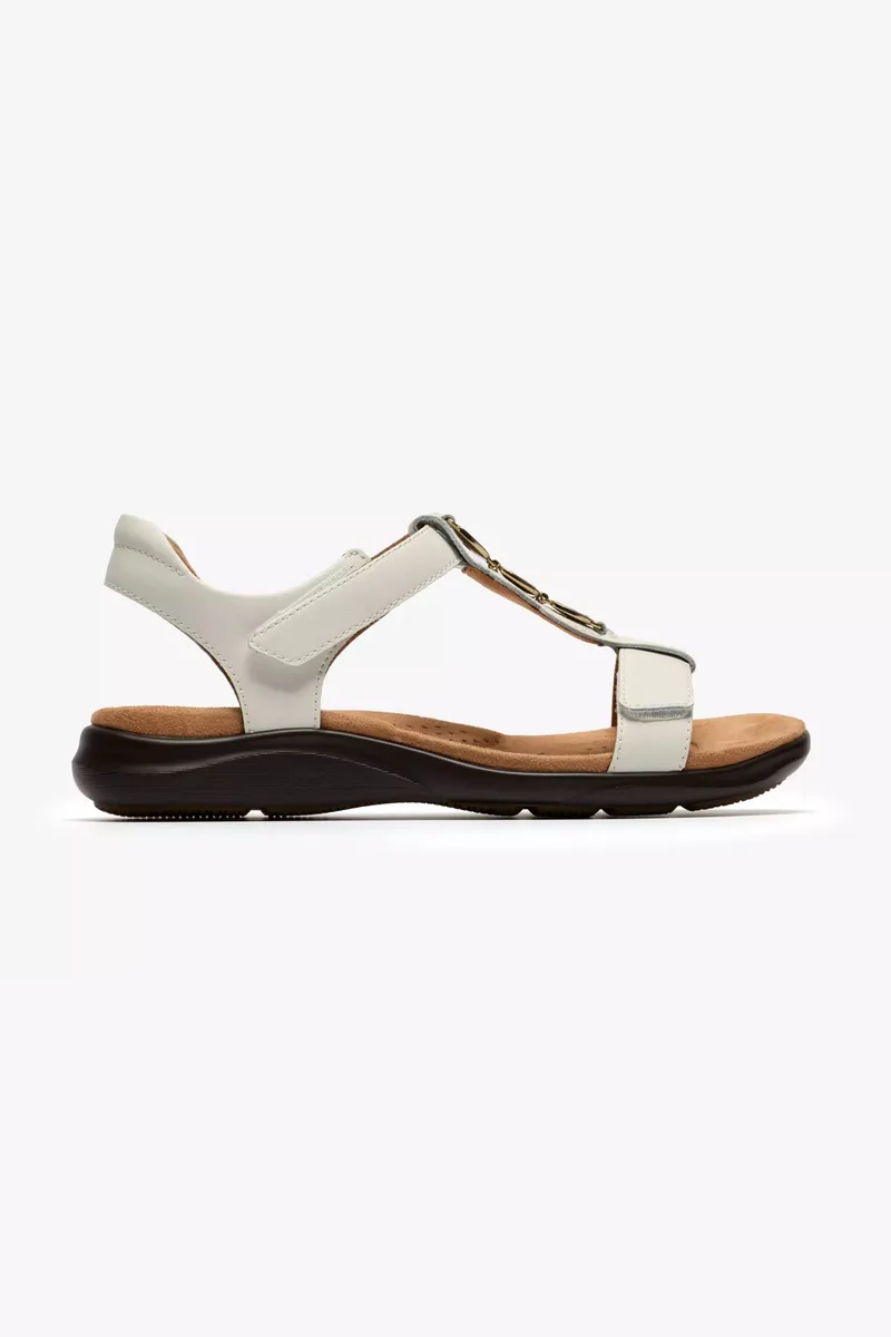 Clarks γυναικεία σανδάλια "Kitly Gem" - 26185961 Λευκό