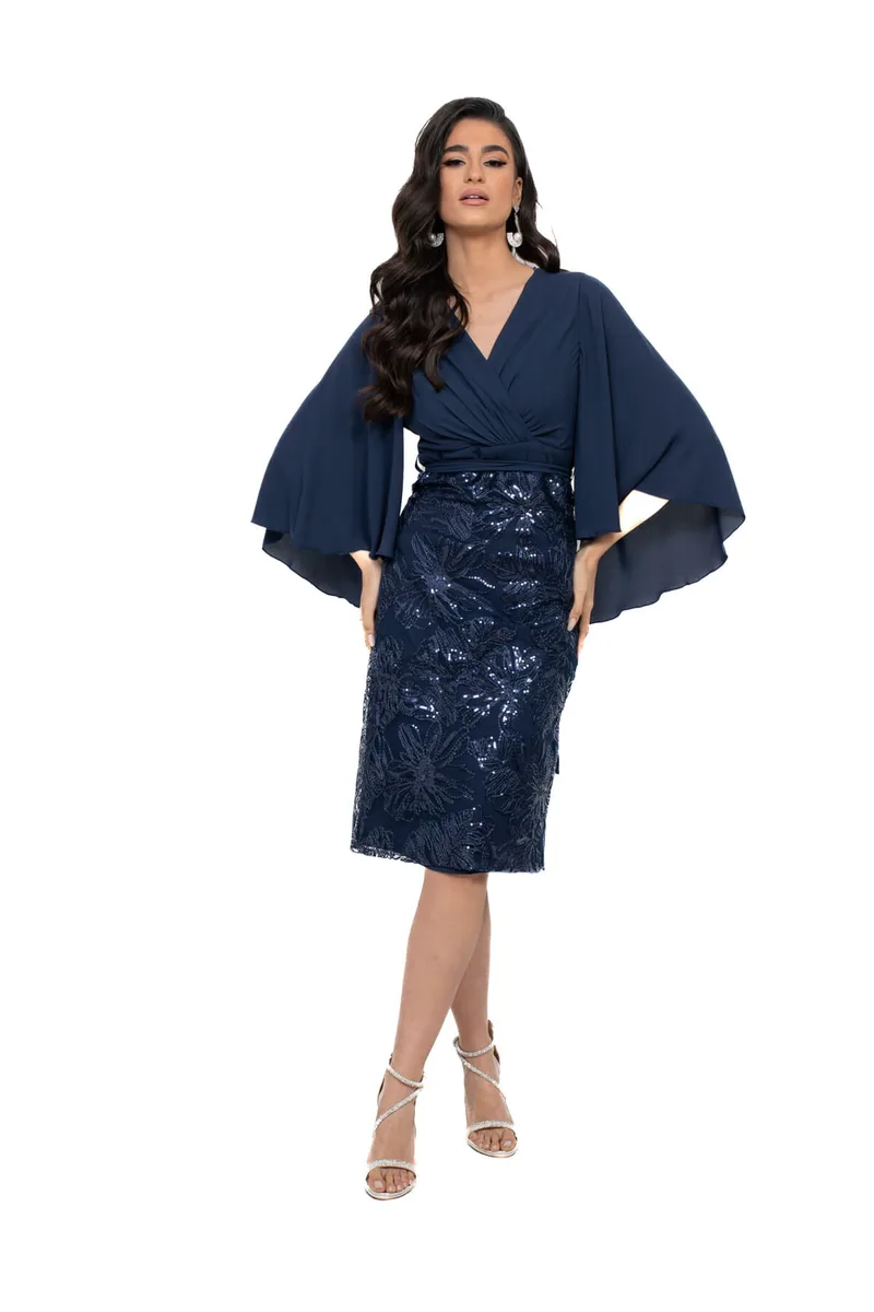 ΦΟΡΕΜΑ PLUS SIZE ΜΙΝΤΙ ΜΕ ΜΟΥΣΕΛΙΝΑ ΜΑΝΙΚΙΑ ΜΠΛΕ