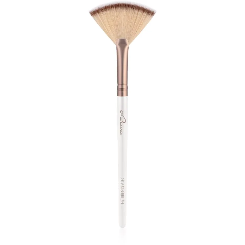 Luvia Cosmetics Elegance Fan Brush πινέλο σε σχήμα βεντάλιας 211 1 τμχ
