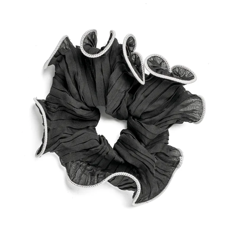 Μαύρο Πλισέ Scrunchie