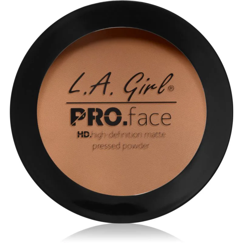 L.A. Girl Cosmetics PRO. Face HD συμπαγής πούδρα με ματ αποτελέσματα απόχρωση Soft Honey 7 γρ
