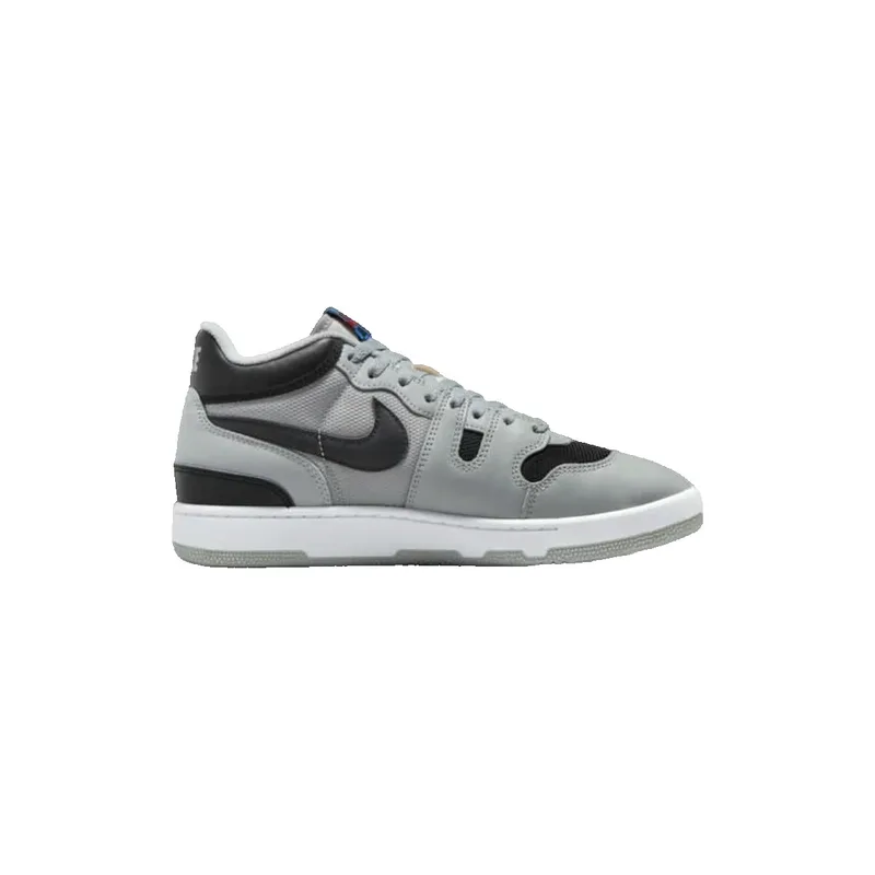 Sneakers Nike Attack