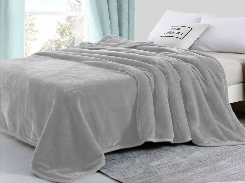 Κουβέρτα Υπέρδιπλη Βελουτέ Super Soft Γαρύφαλλο 220x240 - Ανοικτό Γκρι