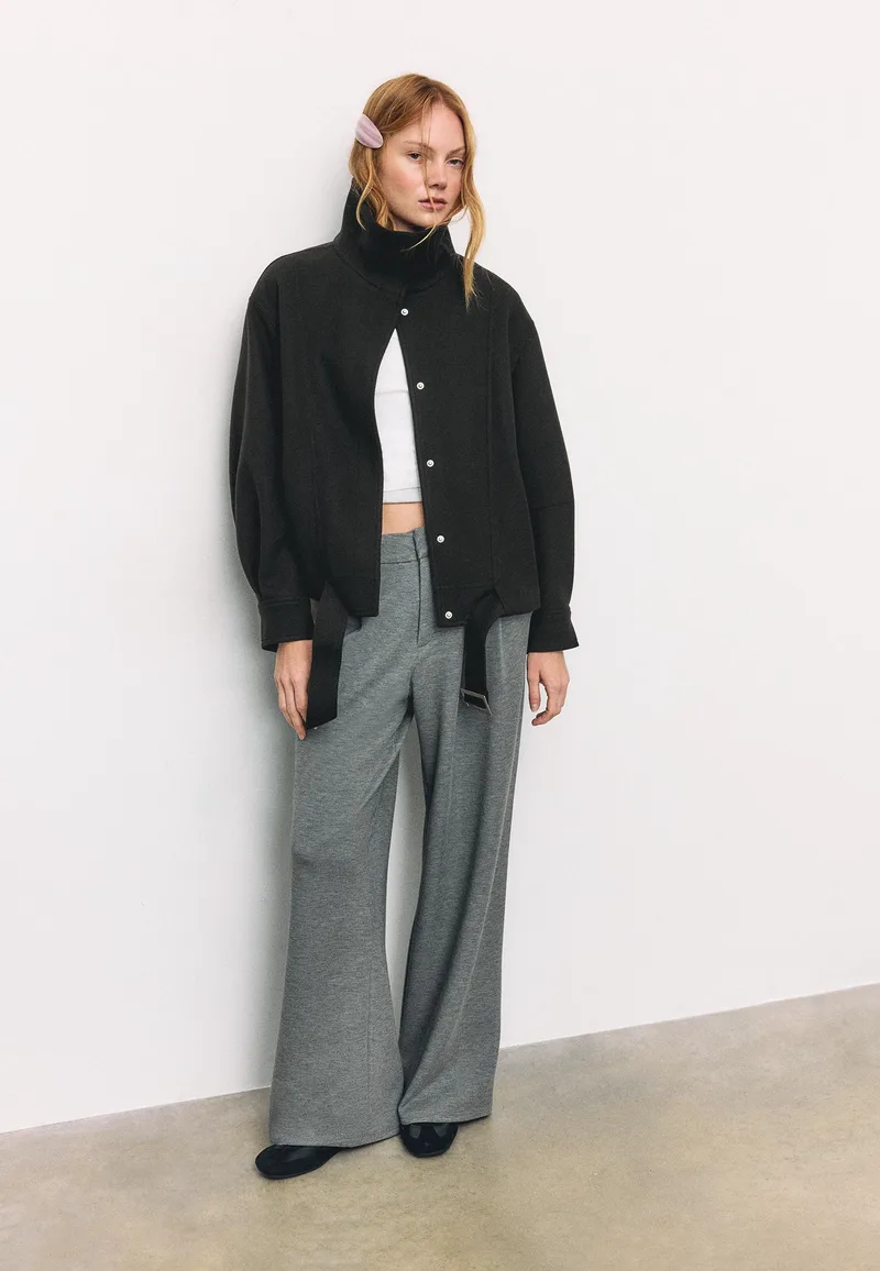 Stradivarius Μπουφάν Φούσκα Oversize Με Απαλή Υφή Μαύρο L