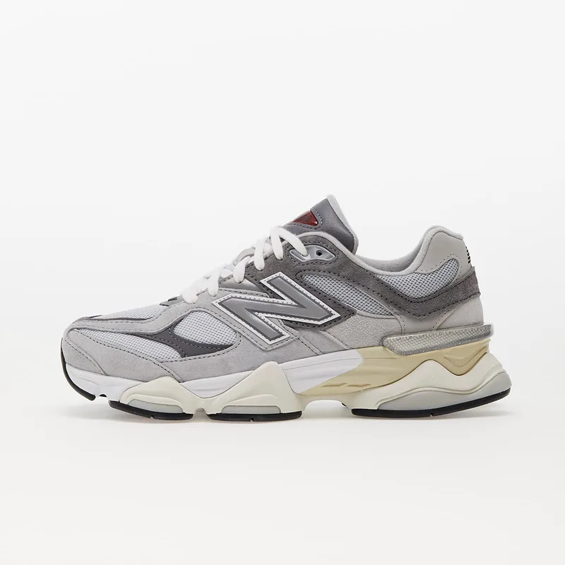 Sneakers New Balance 9060 Grey EUR 38