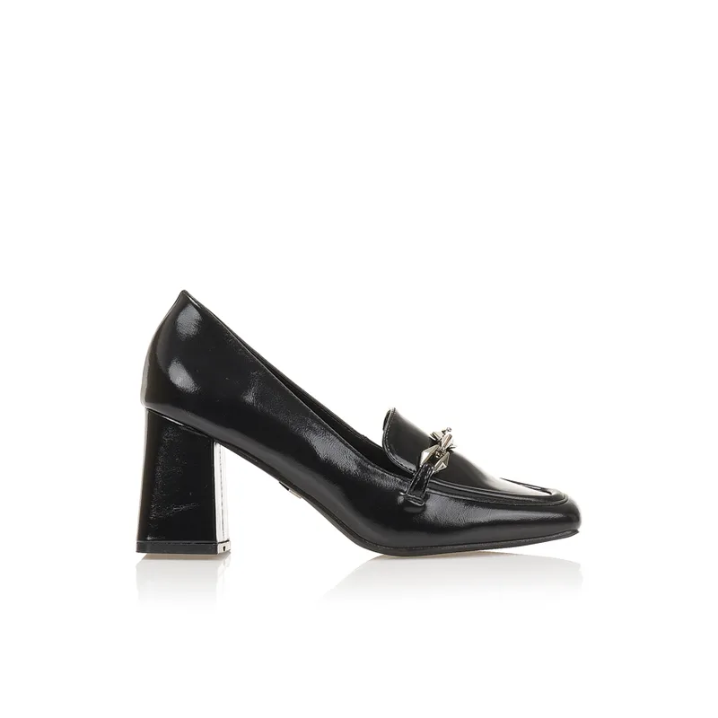 Γόβες loafers μαύρες λουστρίνι με αγκράφα ΜΑΥΡΟ