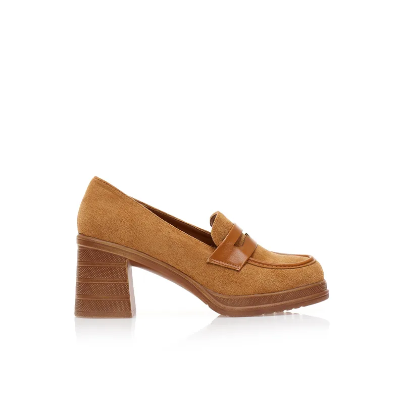 Γόβες loafers κάμελ σουέτ με δερματίνη λεπτομέρειες ΚΑΜΕΛ