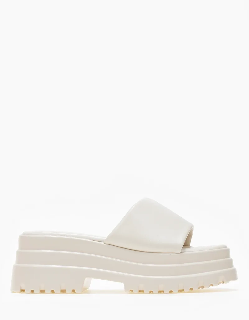 Chunky flatform με φάσα και τρακτερωτή σόλα - Μπεζ
