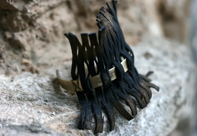 Cuff Βραχιόλι 'SHADOW'
