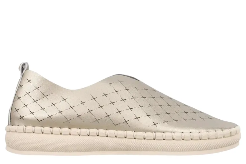 Slip On Mexx Sneaker Jelke MXOU000502W-Gold Γυναικείο